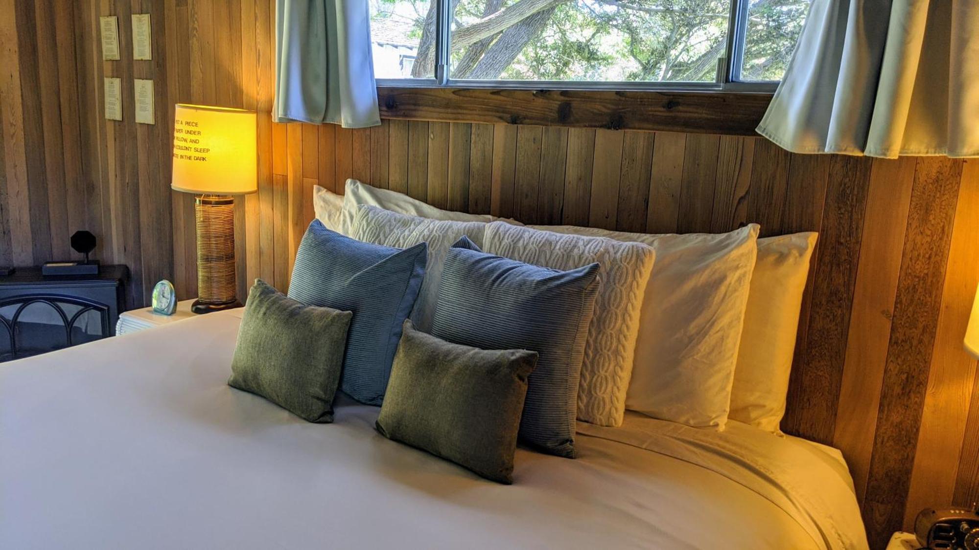 The Andiron Seaside Inn & Cabins Little River المظهر الخارجي الصورة